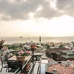 Apartment Camelot Istanbul