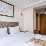 Apartment Camelot Istanbul