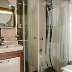 Apartment Camelot